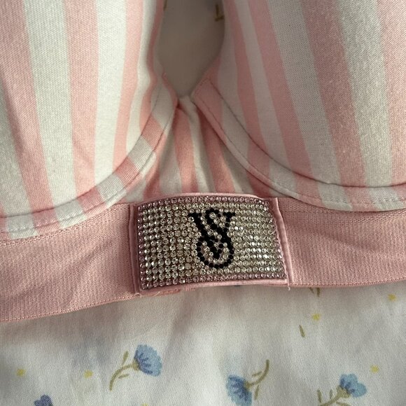 Victoria's Secret Pink and White Striped Bra - Picture 4 of 7